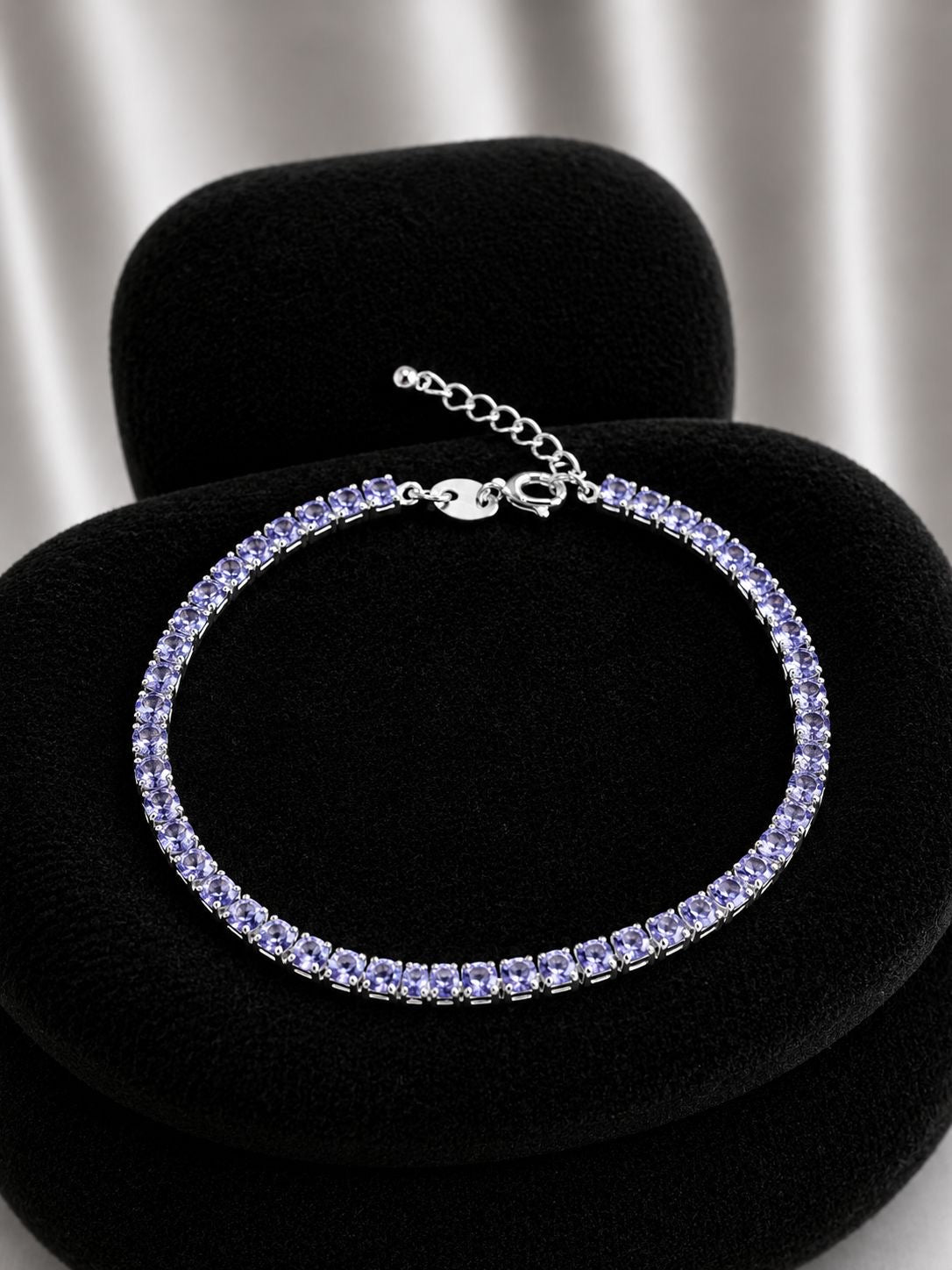 Pulsera tennis pelotitas circon morado