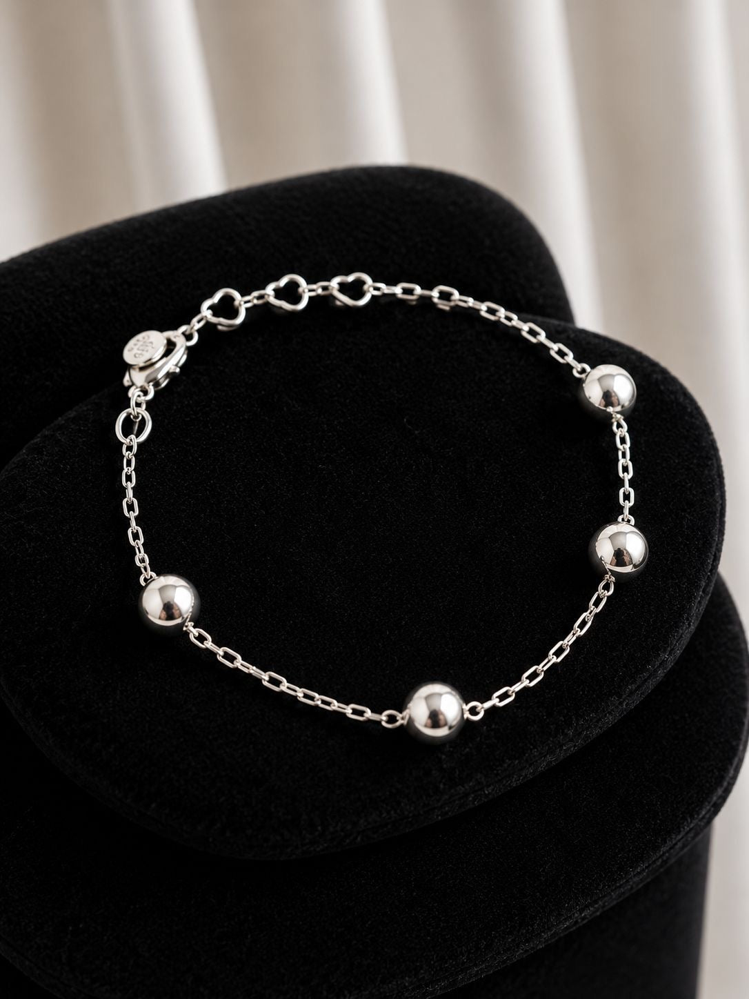 Pulsera pelotas de plata grande