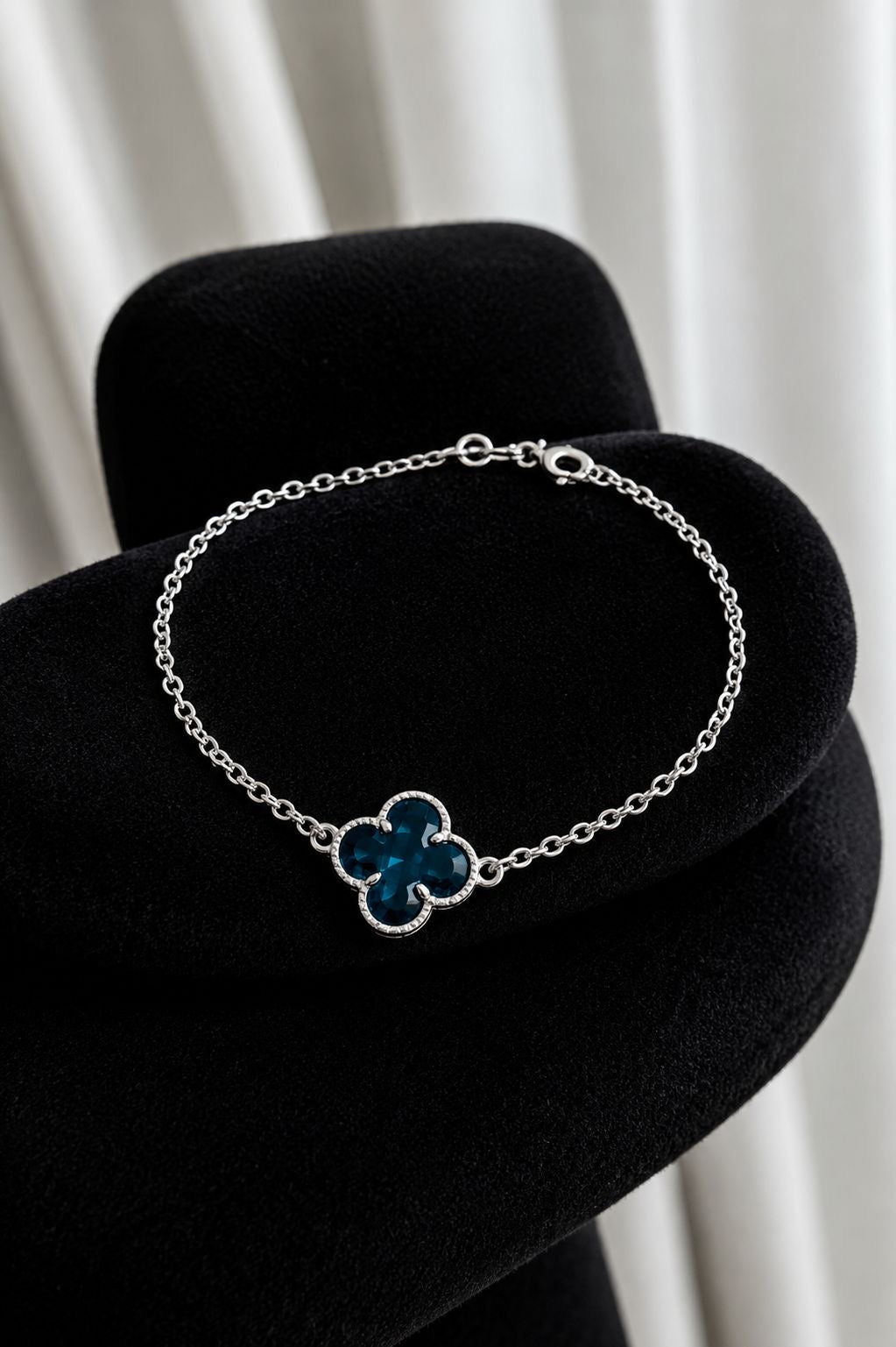 Pulsera vancleef celeste