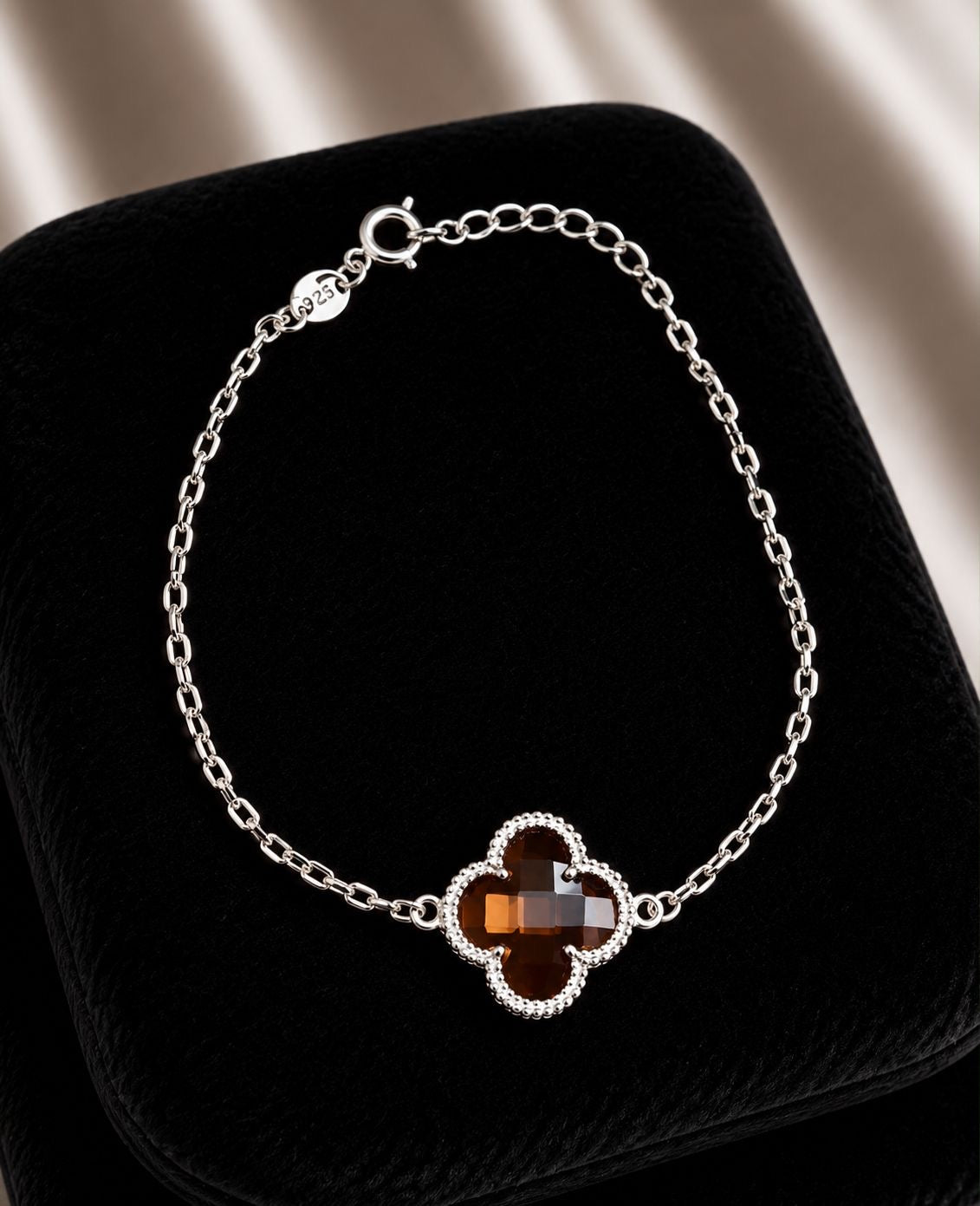 Pulsera vancleef cristal café