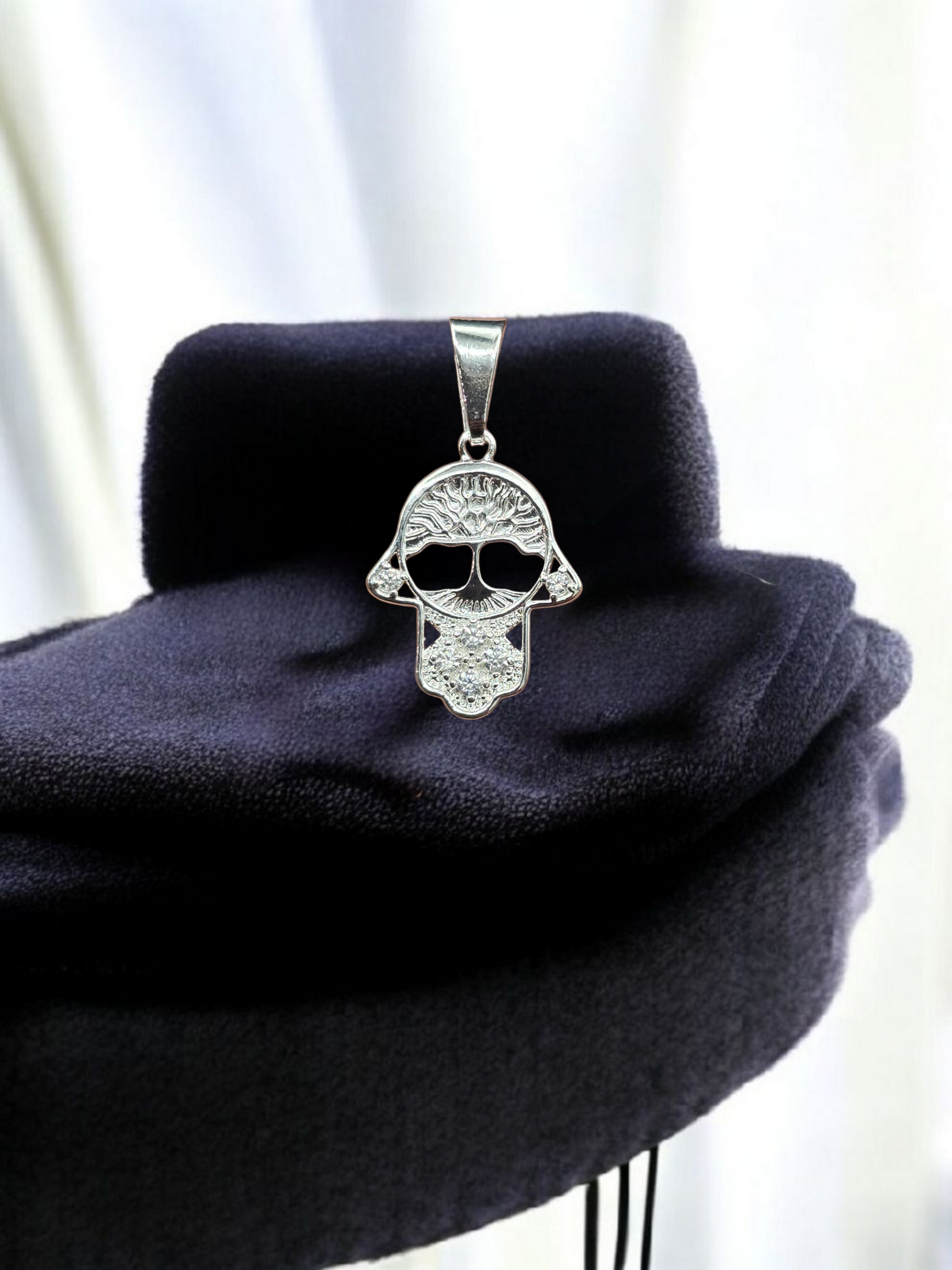 Colgante mano de fatima y árbol de la vida