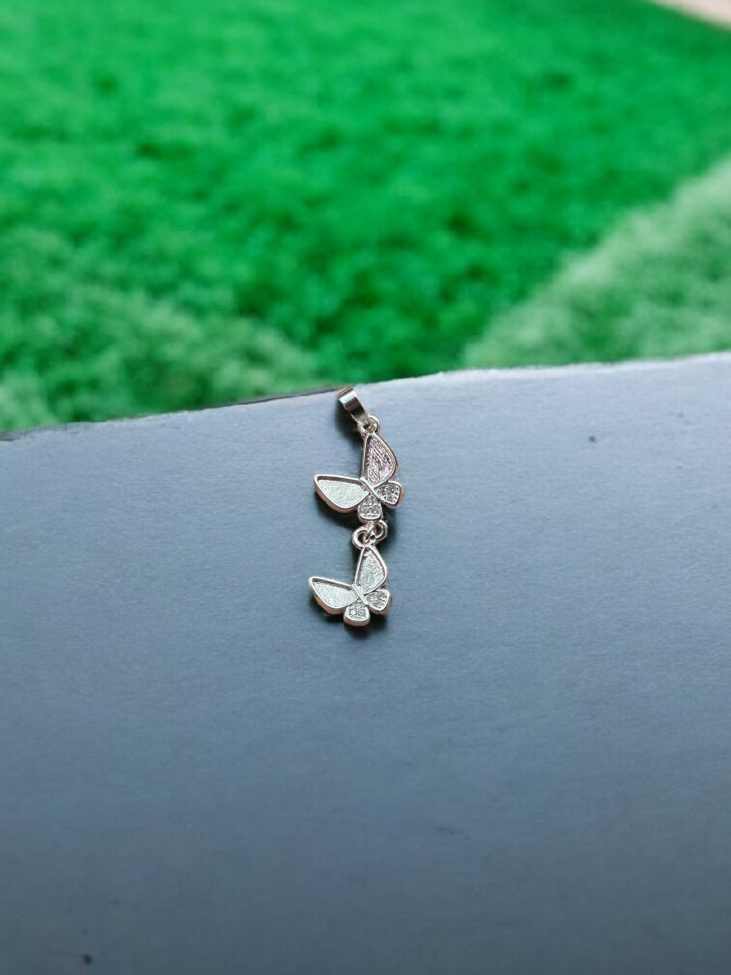 Colgante mariposas doble