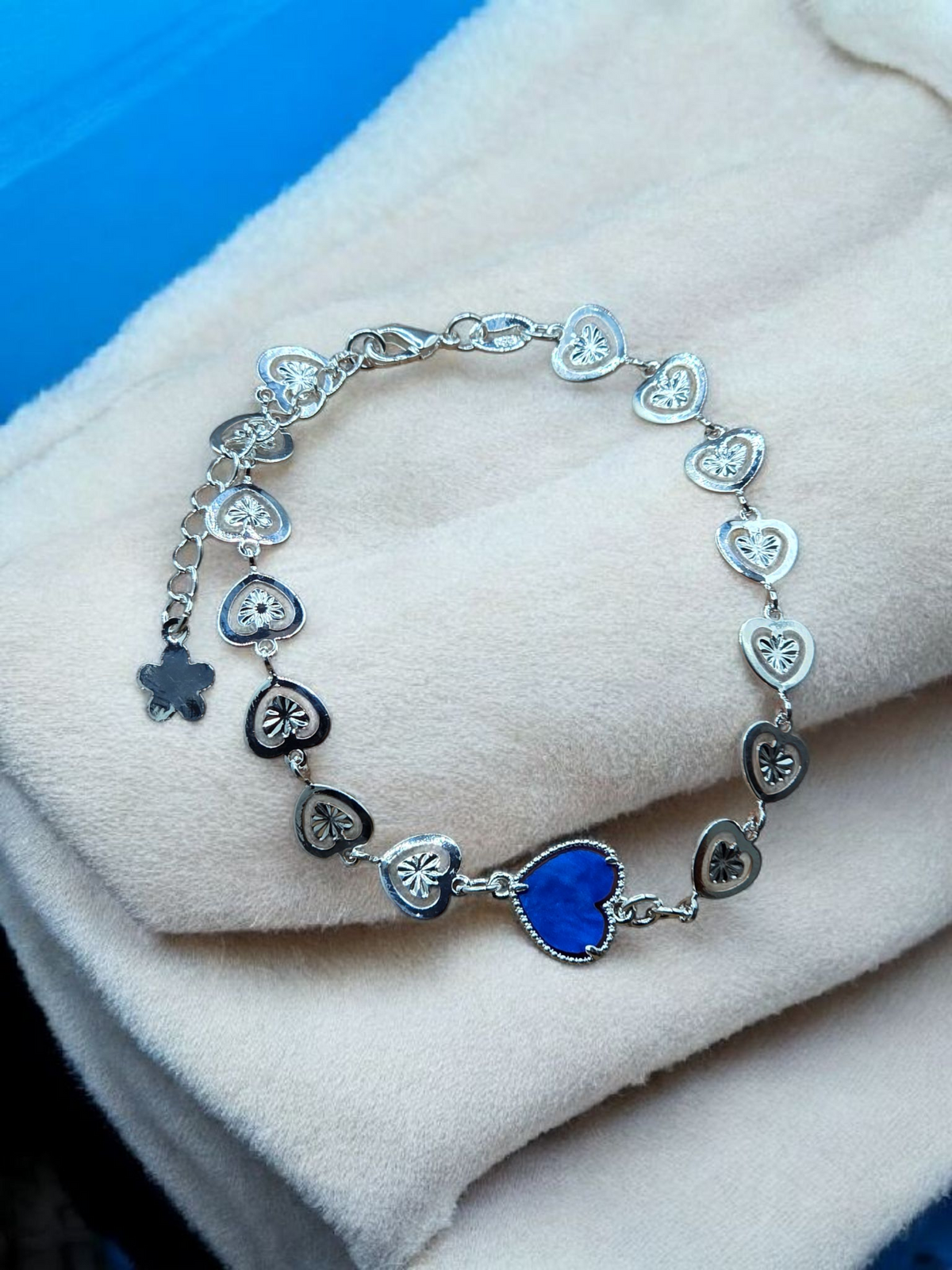Pulsera corazones