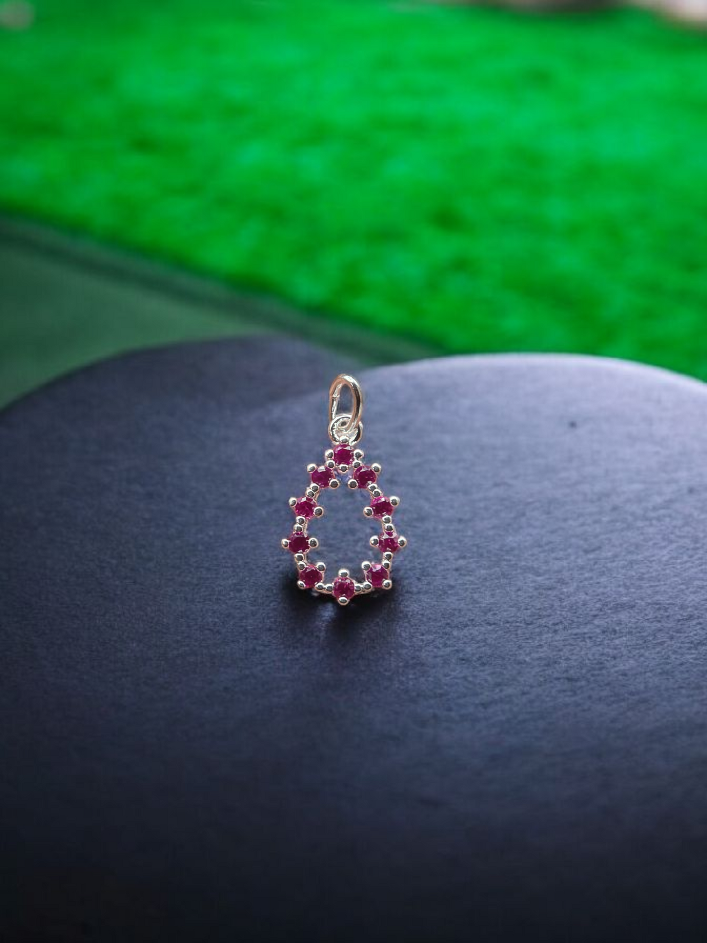 Colgante circones rojos