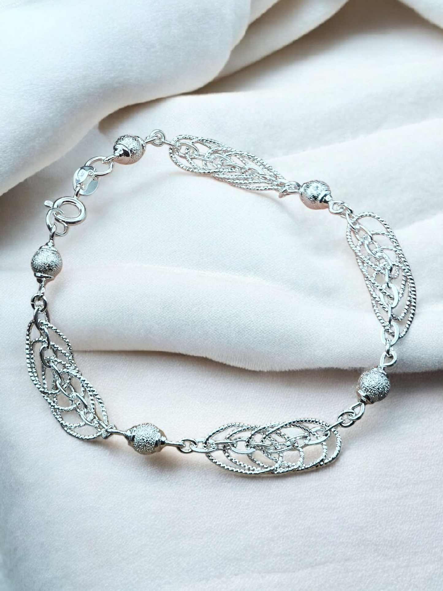 Pulsera esferas con diseños