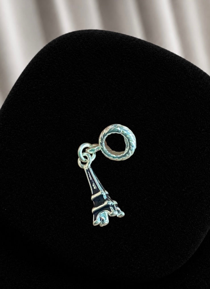 Charm exclusivo torre eiffel