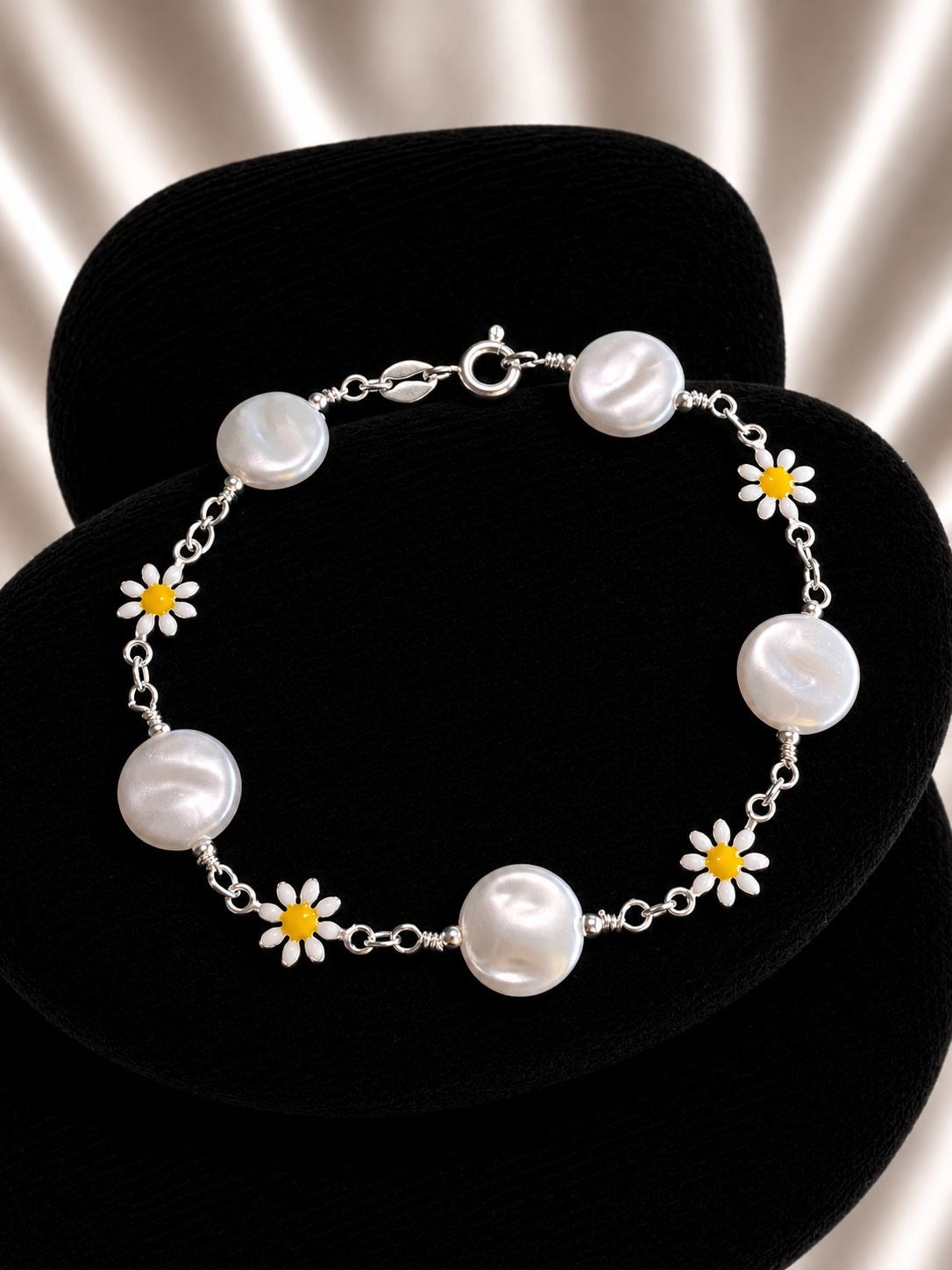 Pulsera girasoles con perlas