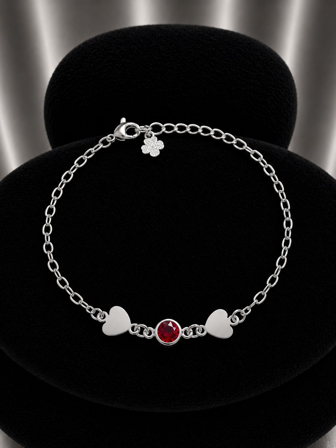 Pulsera corazones de plata con circon rojo