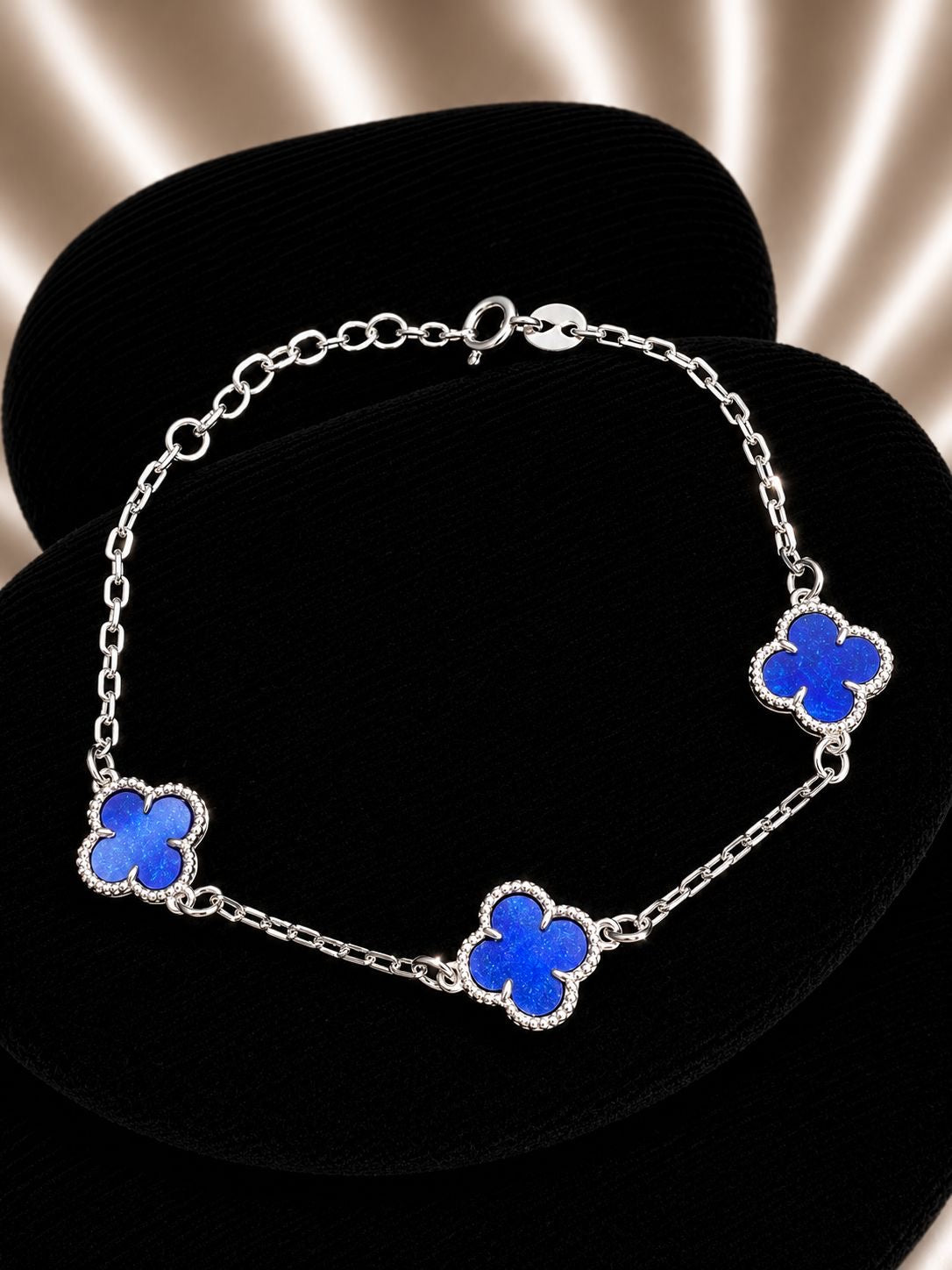 Pulsera triple vancleef azul oscuro