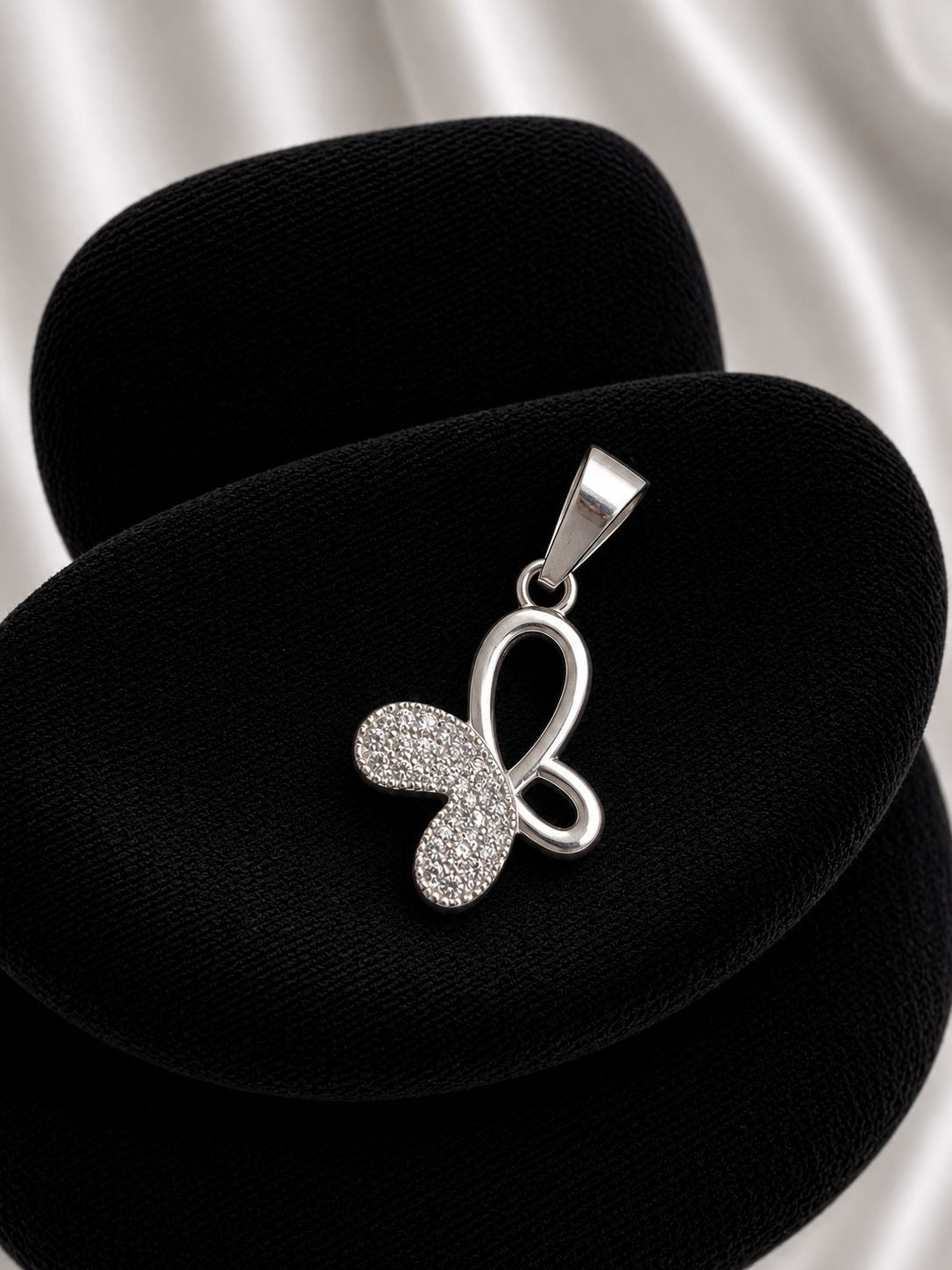 Medalla mariposa circones con diseño