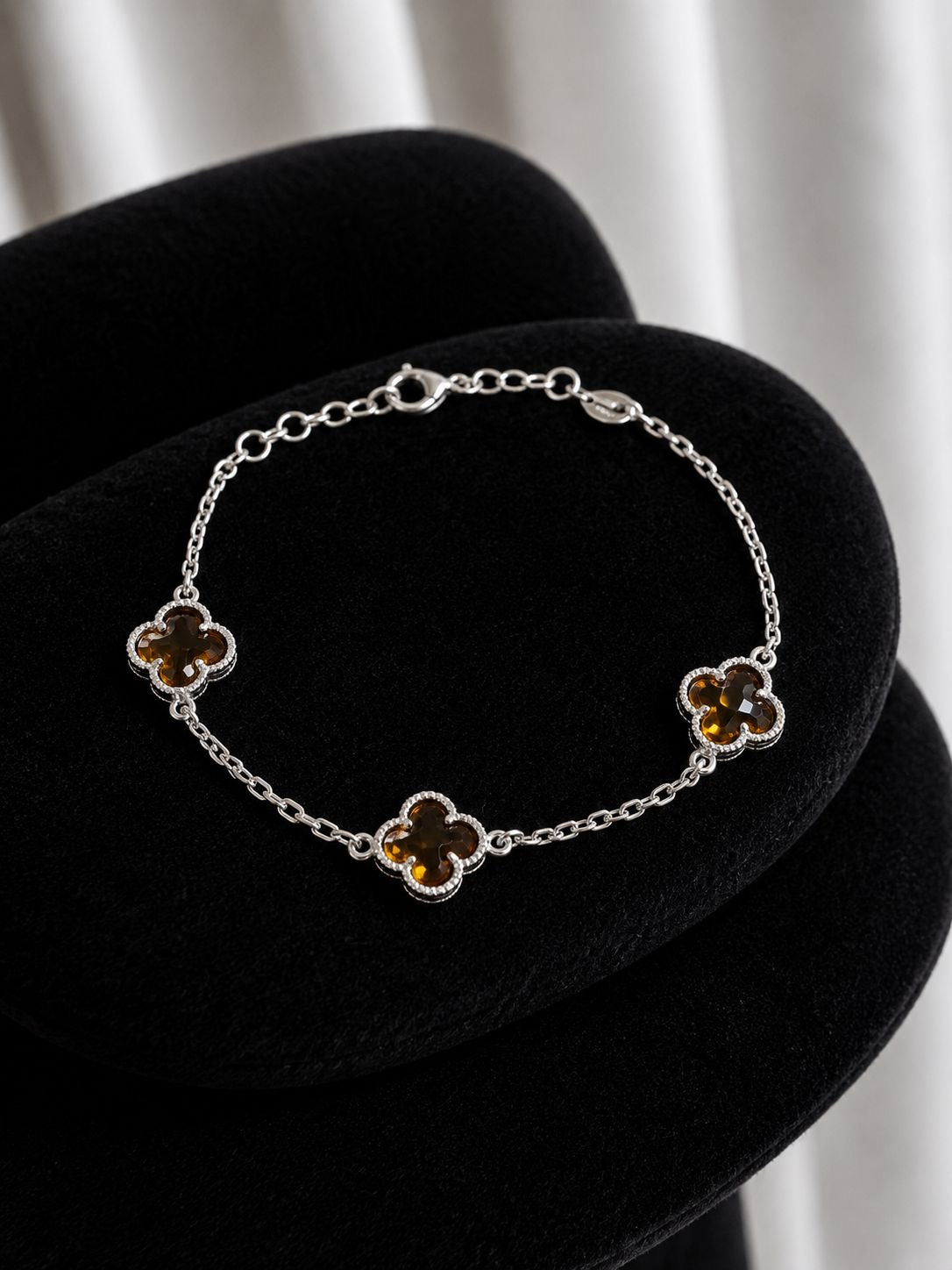 Pulsera triple vancleef cristal amarillo