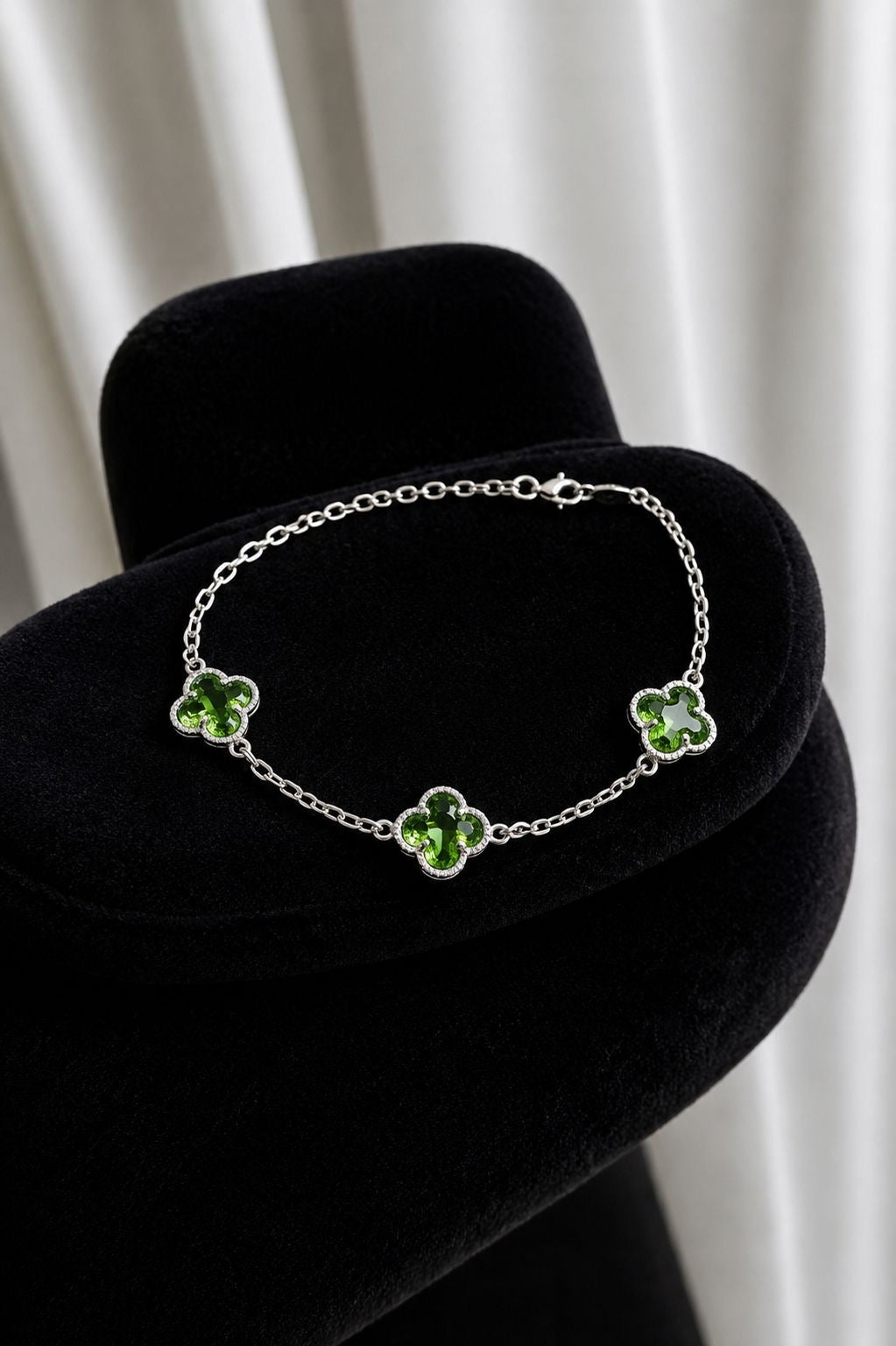 Pulsera triple vancleef cristal verde