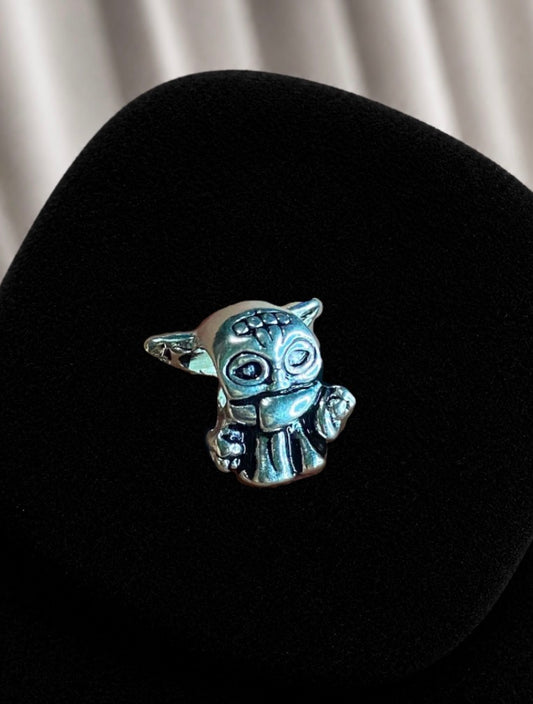 Charm exclusivo yoda