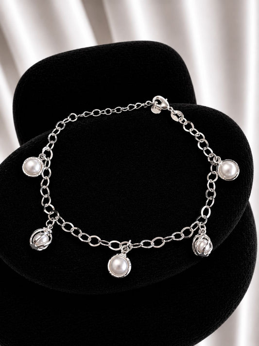 Pulsera con perlas de pelotita