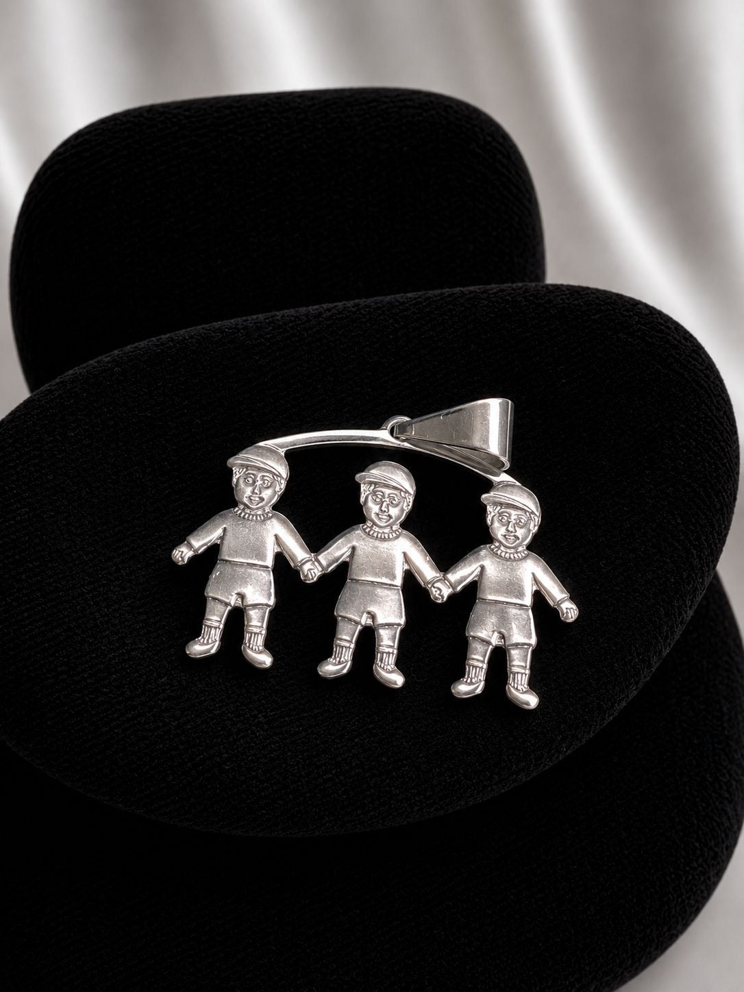 Medalla 3 niños