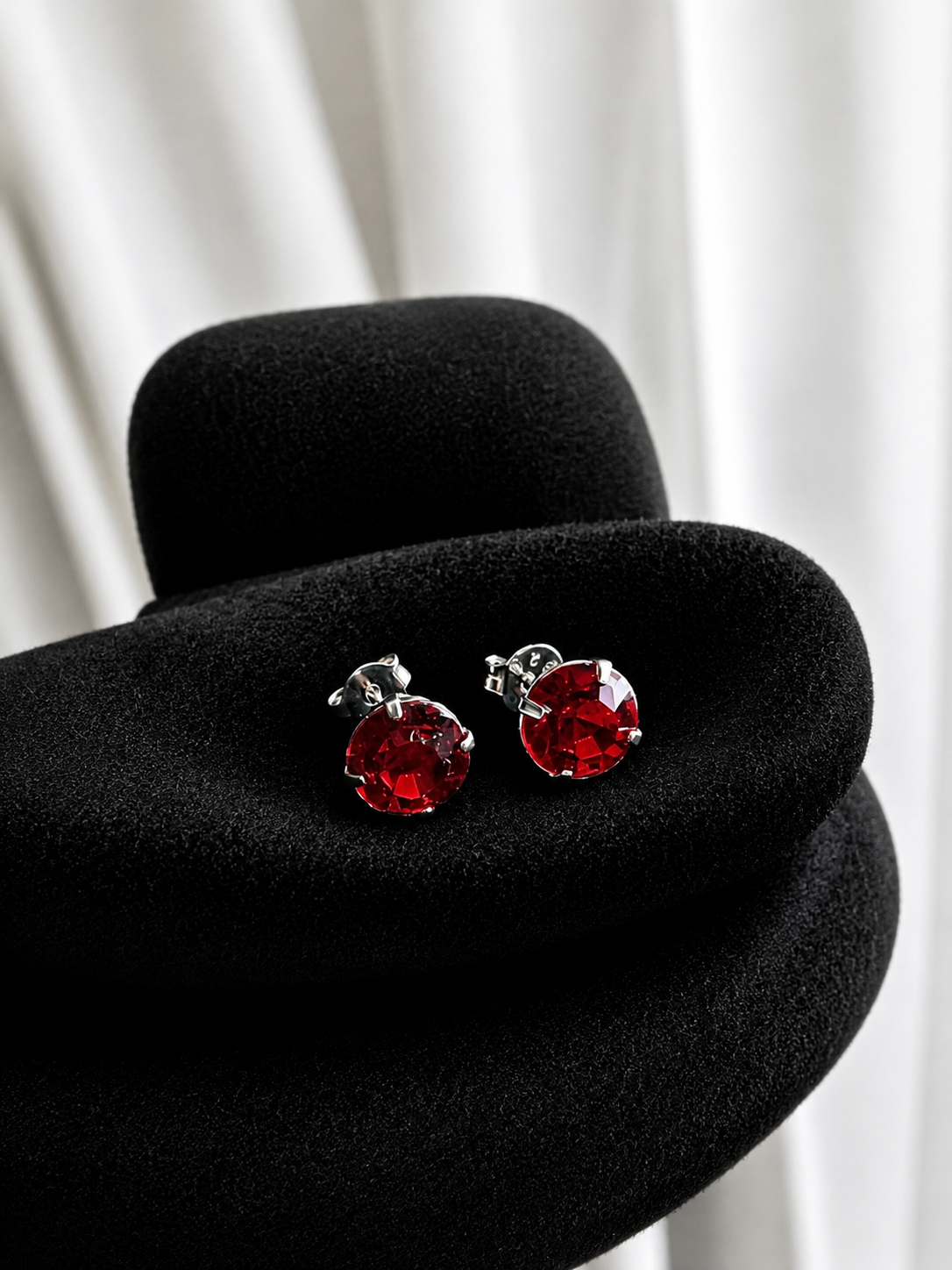 Aros esfera roja grande