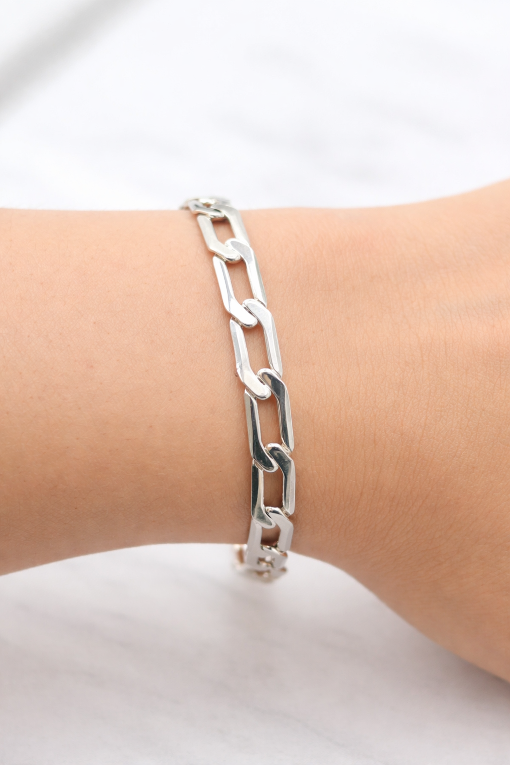 Pulsera eslabon plano
