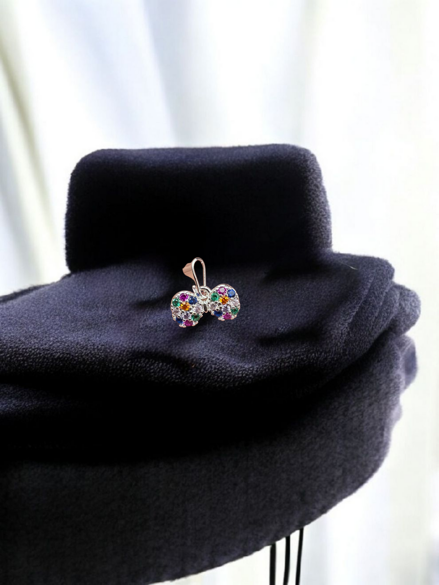 Colgante cinta circones