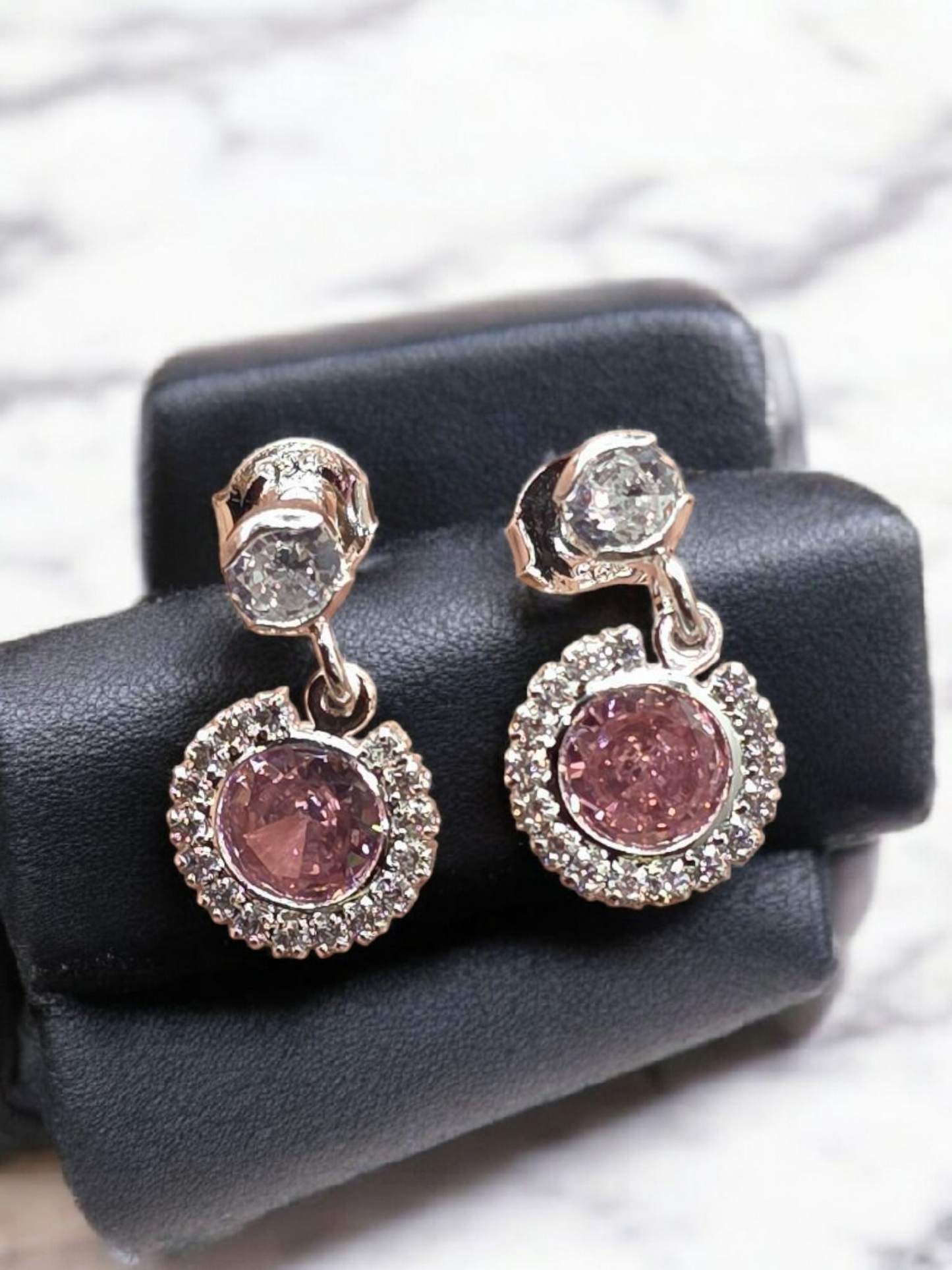 Aros circones rosa