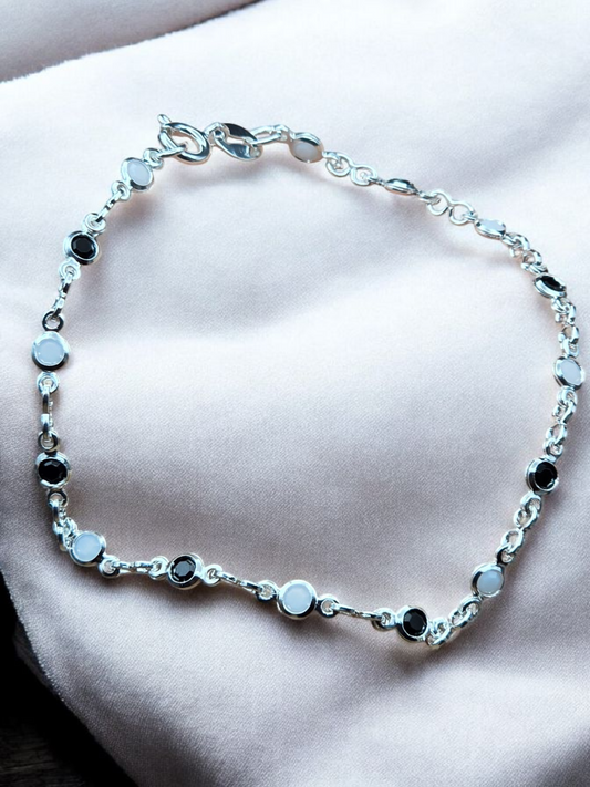 Pulsera punto blanco y negro