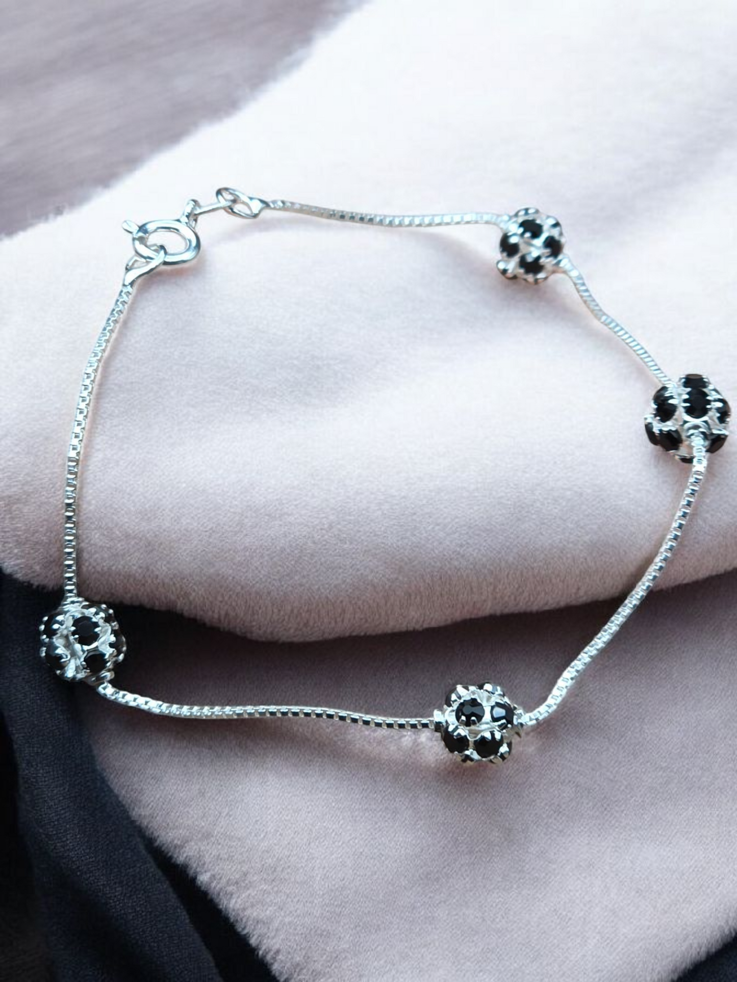 Pulsera esferas negras