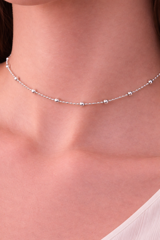 Cadena choker bolitas