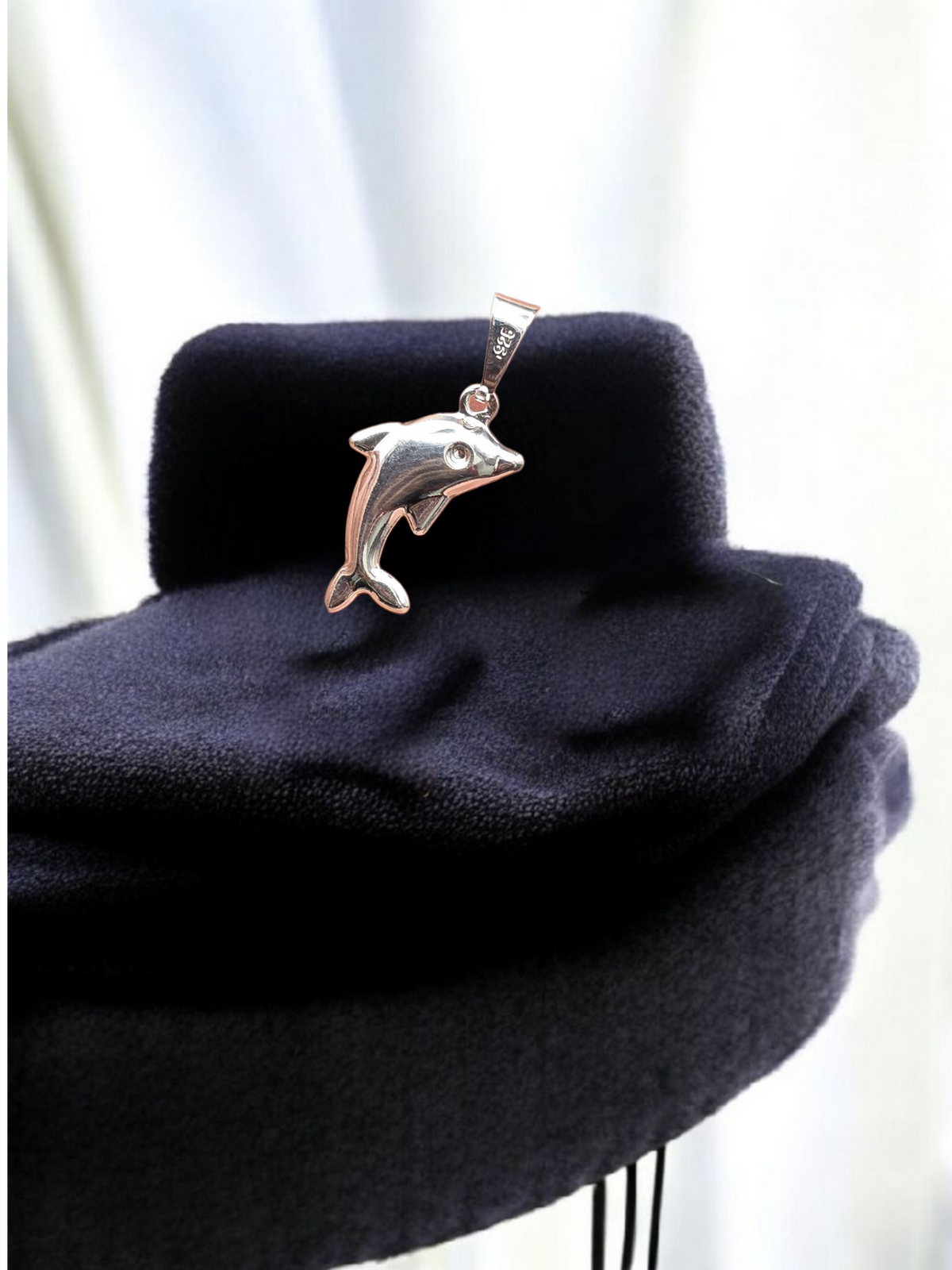 Colgante delfin