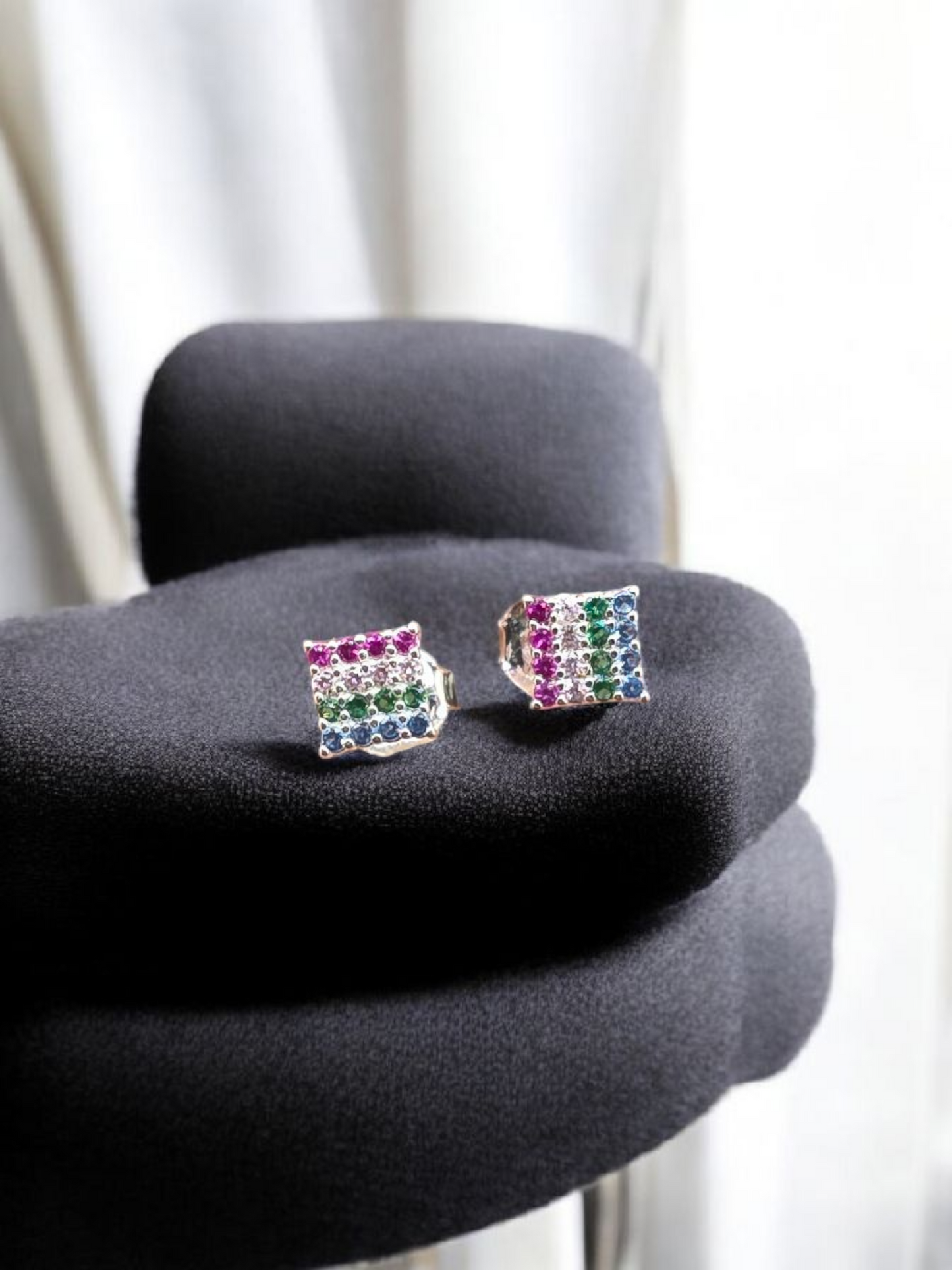 Aros cuadrados circones de colores