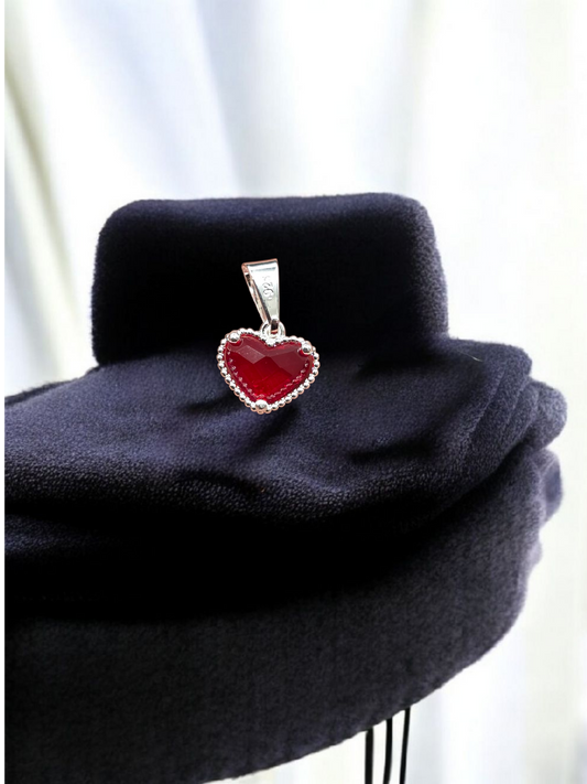 Colgante corazón rojo